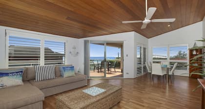 SPECTACULAR OCEAN SUNRISE | Accom Holidays