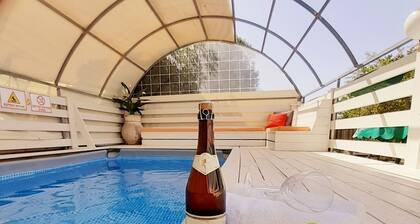 Villa Birkata- Beutiful 5 BD Maison de campagne, conviviale et familiale, piscine privée.