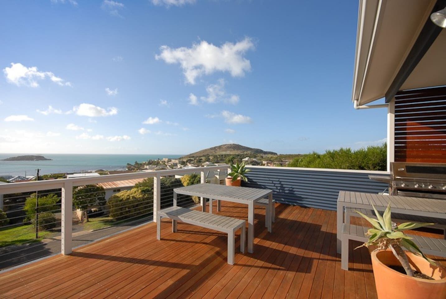 13 Olivebank - Ocean Views — image 5