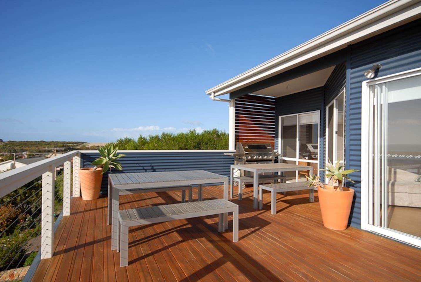 13 Olivebank - Ocean Views — image 4