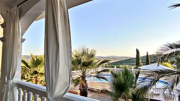 Enceinte de lâhĂ©bergement