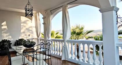 Casa rural (alquiler íntegro) Piqueras para 10 personas