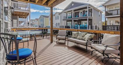 Beach House 1183. Ocean View. Pet friendly. Walk to beach. Golf cart included