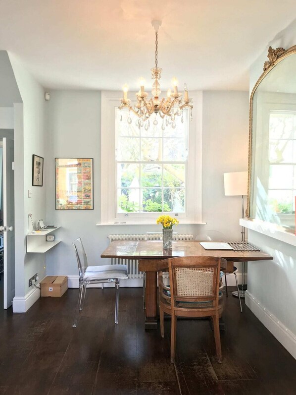 House (1 Bedroom) | Private kitchen