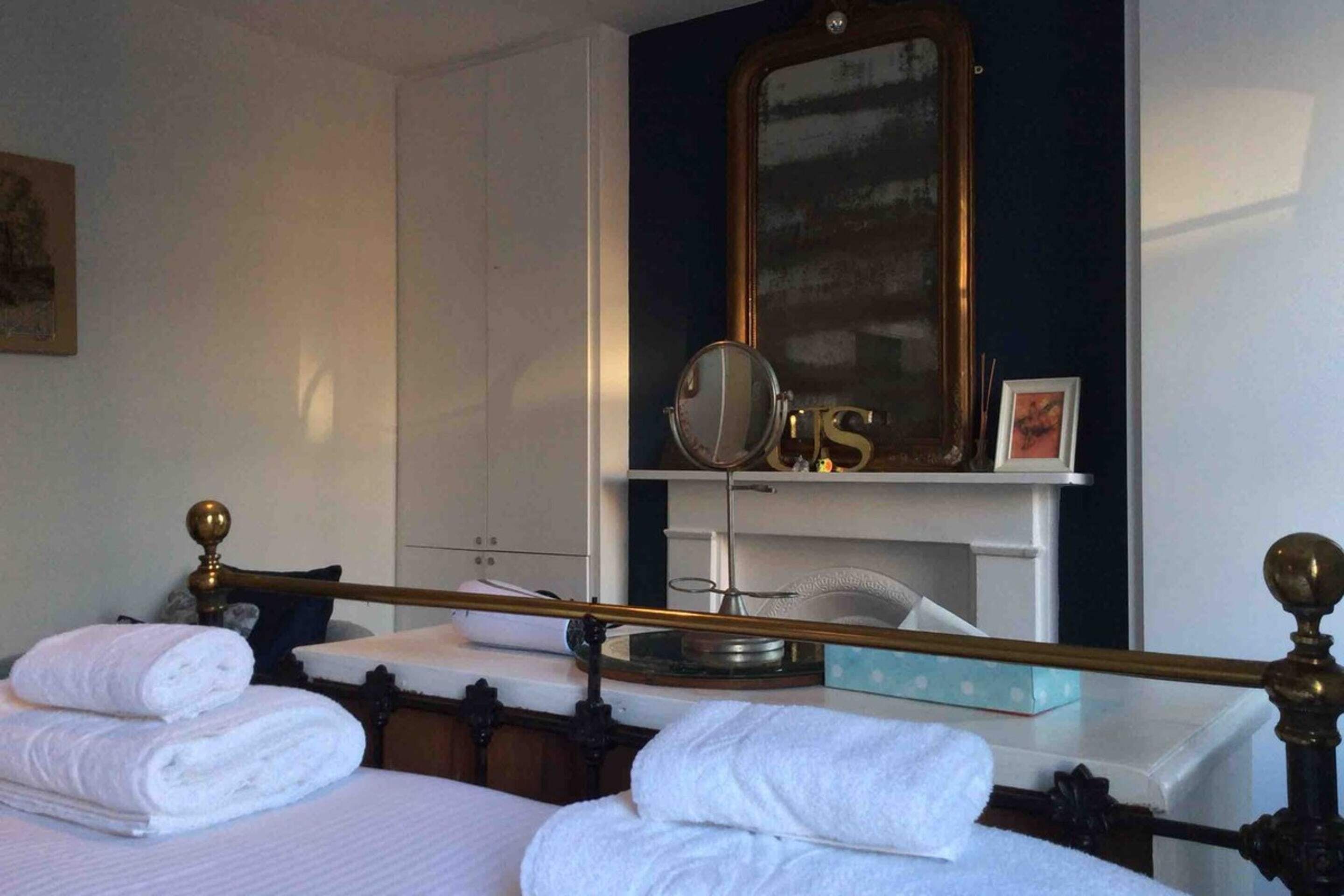 House (1 Bedroom) | 1 bedroom, premium bedding, laptop workspace, iron/ironing board