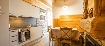 wonderful hut on the edge of the woods in Valle di Ledro for total relaxation