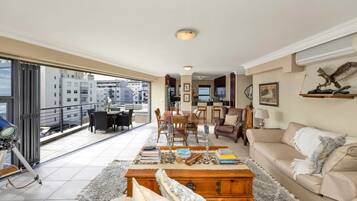 Apartment (1 Bedroom) | Living room | TV