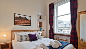 Apartment (2 Bedrooms) - Great Location Heart of the Centre 2 Bed 2 Bath (Edinburgh)