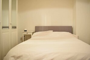 Apartment (1 Bedroom) | 1 bedroom, premium bedding, laptop workspace, iron/ironing board