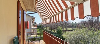 Charming apartment,n. 2 pools, parking only1.200m from Lazise /lake 