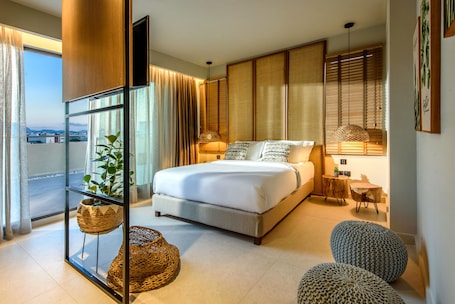 1 habitación y artículos del minibar gratis