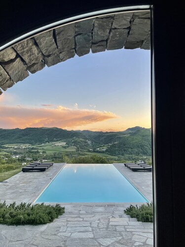 Newly built authentic stone house with infinity pool