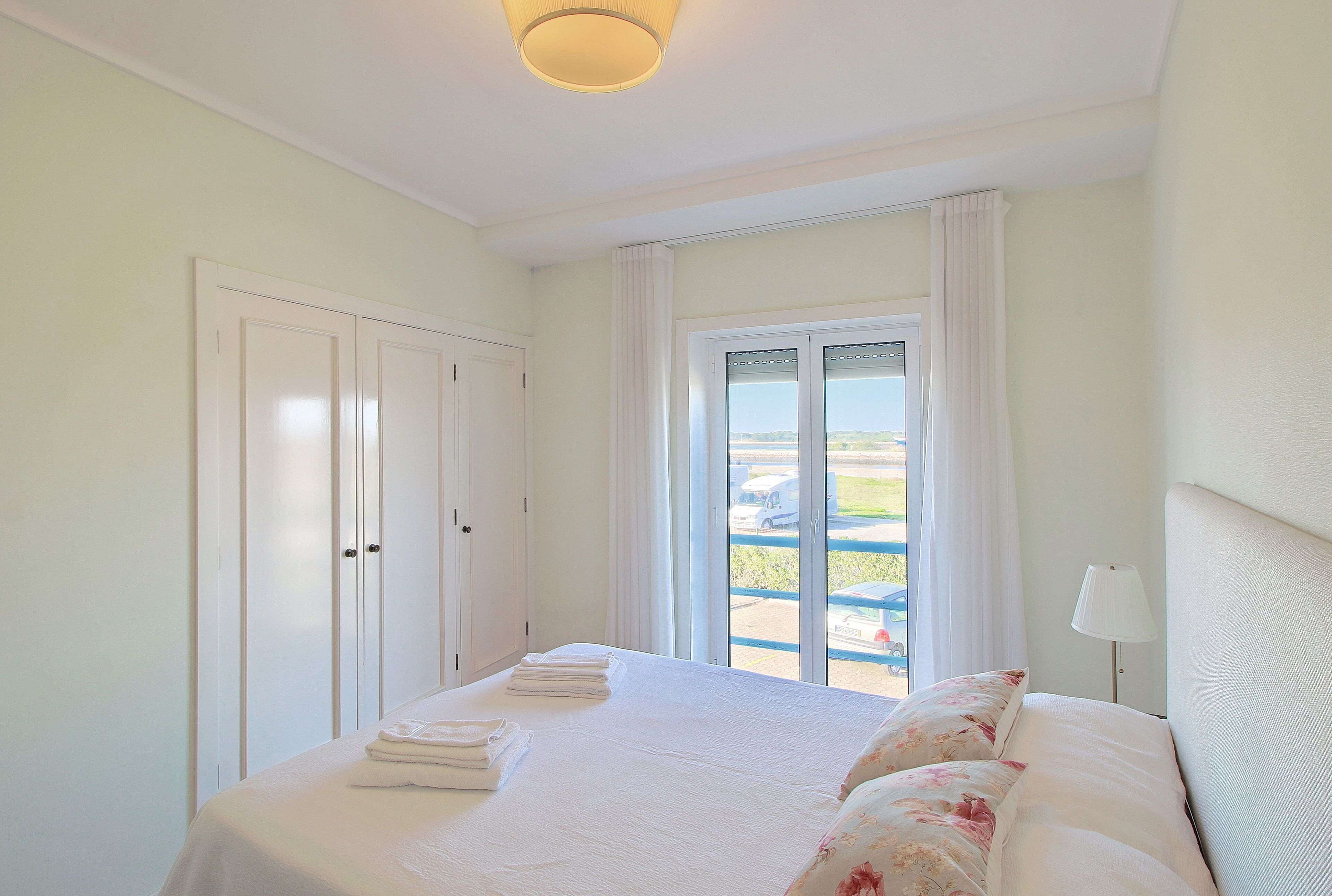 Pool & Tennis Beach House