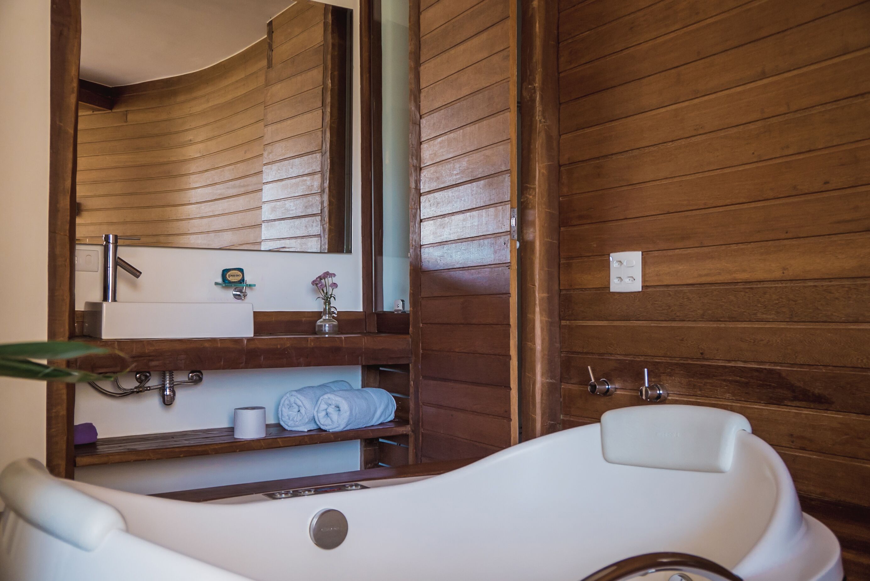 Quinta59: Hospedajes De Charme Suite Canarinho