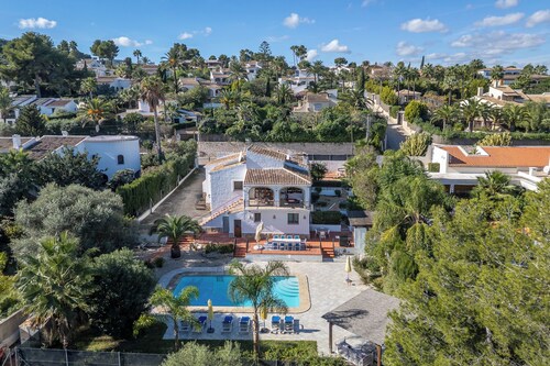 Villa Alegria Lower Level of Villa WITH SOLE USE OF PRIVATE POOL