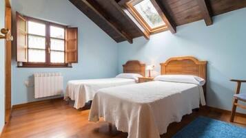 2 soveværelser, strygejern/strygebræt, sengetøj