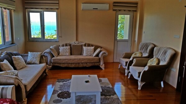 Téléviseur au plasma