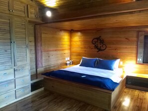 3 bedrooms, desk, iron/ironing board, free WiFi - Villa Madera : Luxury Villa at walking distance from Cabarete Beach (Cabarete)