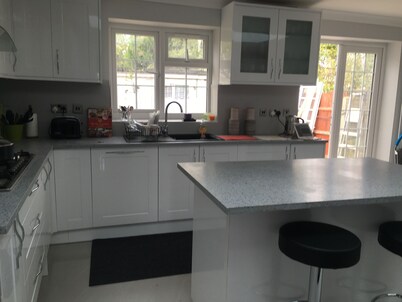 Double room with private bathroom