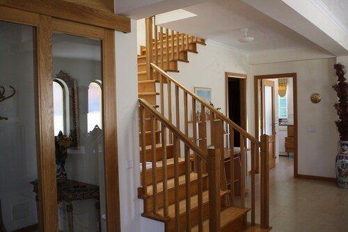 Quiet House with swimming pool