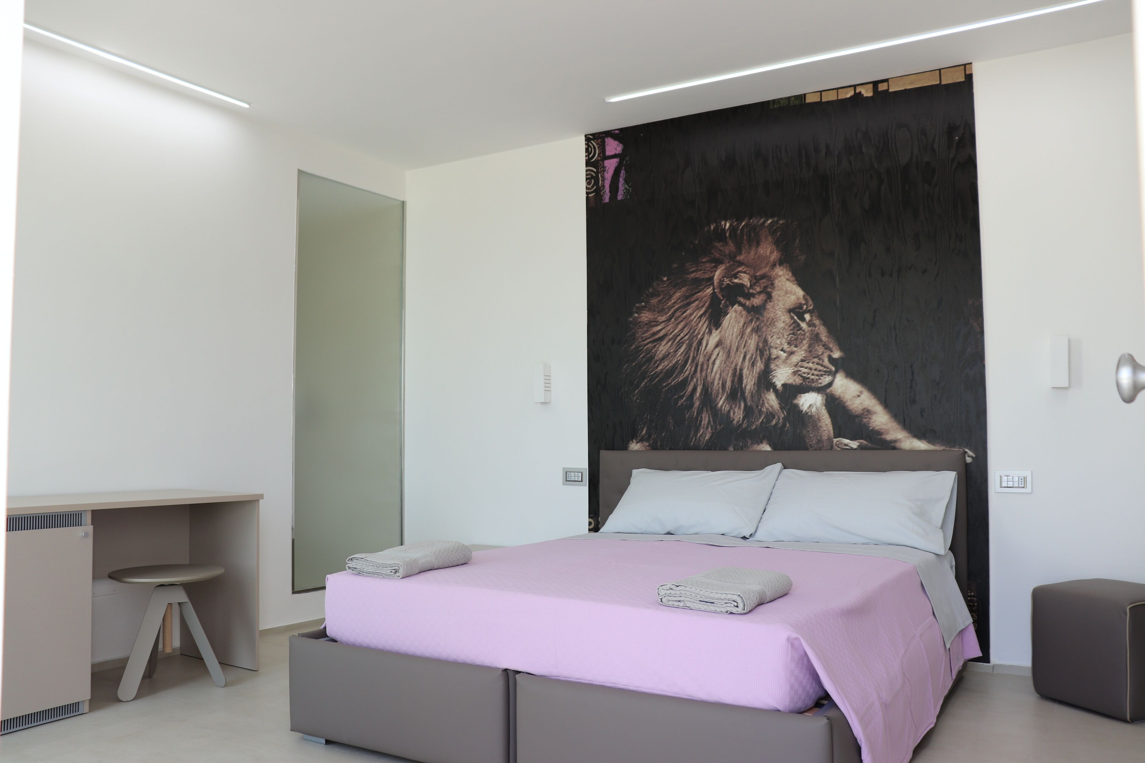 Villa Emma, ​​private pool, 6 bedrooms, near the sea, for 16 people