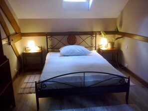 4 Schlafzimmer, Bügeleisen/Bügelbrett, Reisekinderbett, kostenloses WLAN