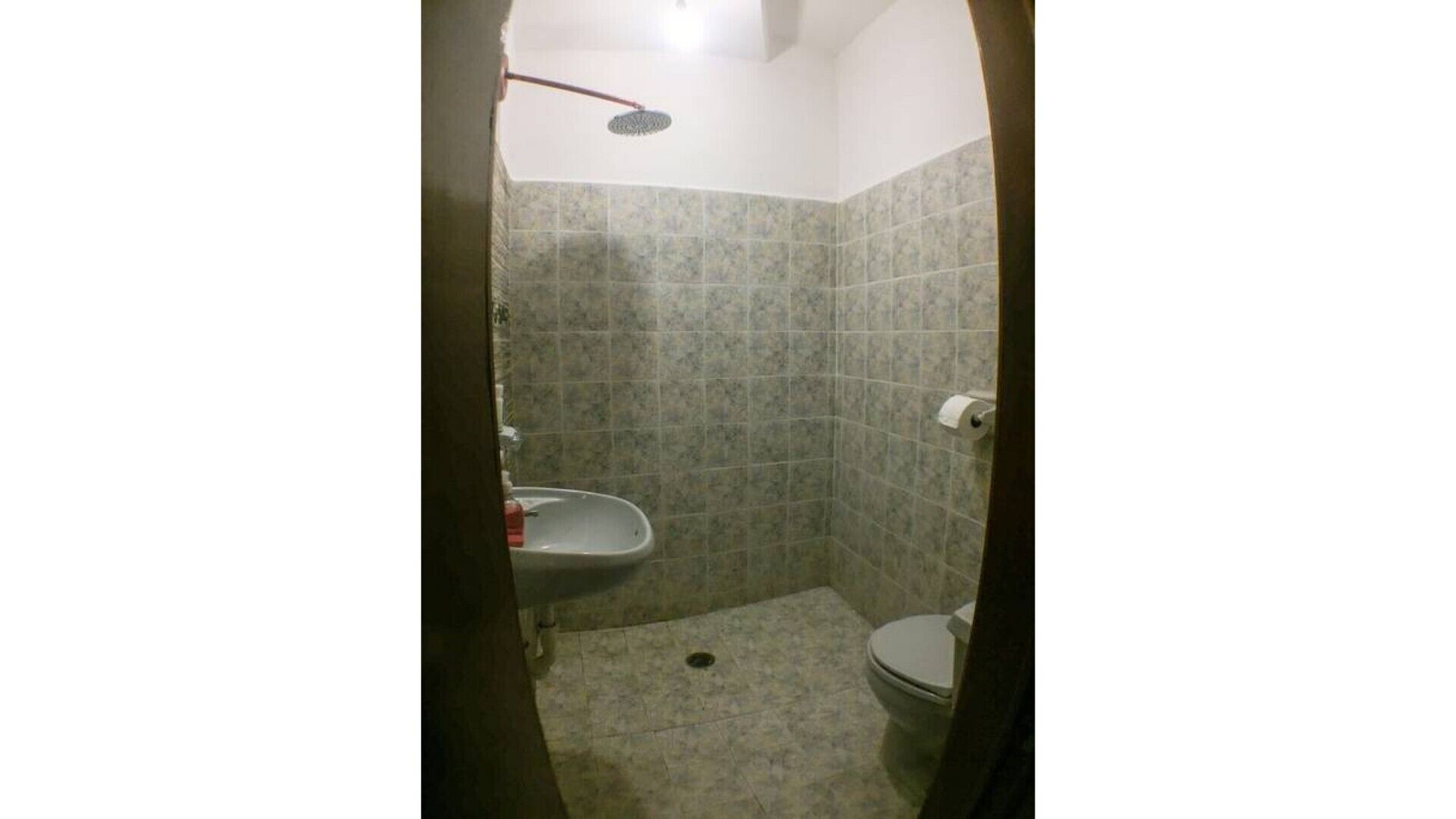 Huay Pix Cabin on the shores of Laguna Milagros