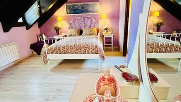 3 slaapkamers, een strijkplank/strijkijzer, wifi, beddengoed