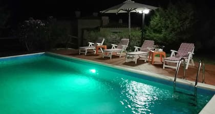 Villa Avec Jardin Et Piscine Privée
