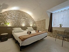 3 chambres, accès Internet, draps fournis