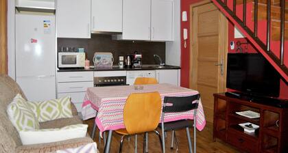 APARTAMENTO 3 DORMITORIOS RURAL LUXURY 6 personas en plena sierra de Guadarrama