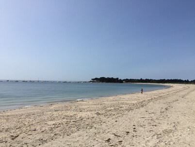 Suscinio Beach - 370m2 House - Sleeps 16 (20 optional)