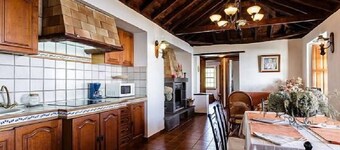 Self catering Tres Pinos, Lina Medina y Anastasio for 6 people