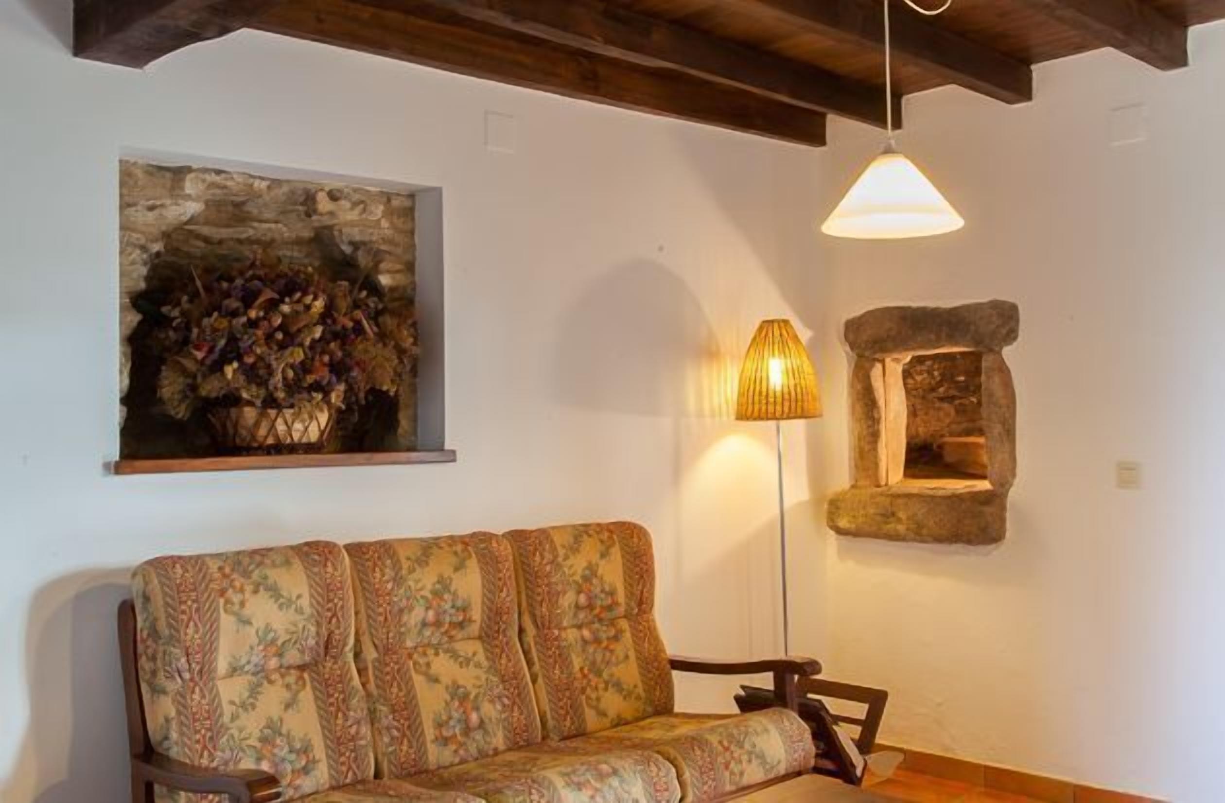 Rural apartment El Cercado for 4 people