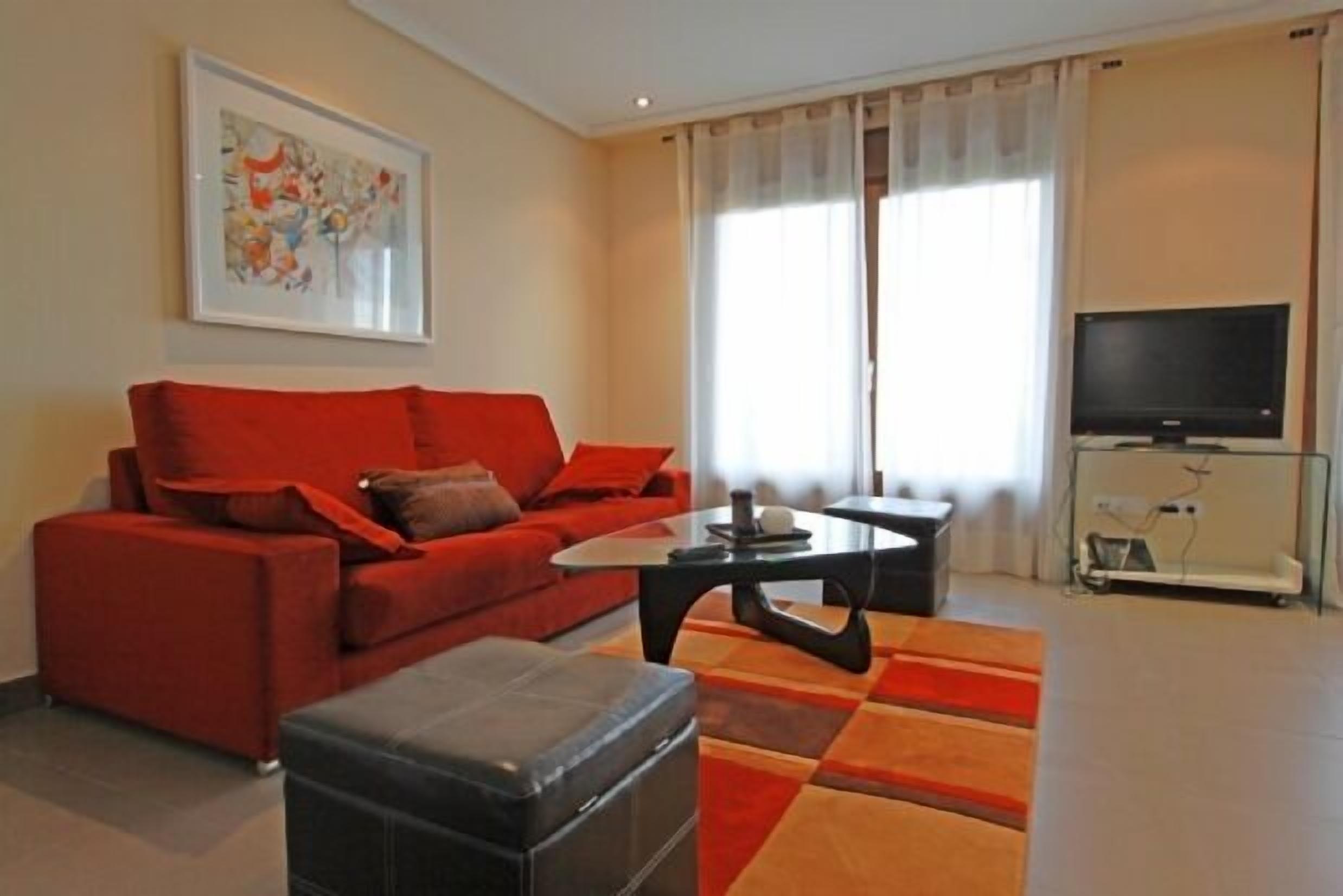 TV, fireplace, DVD player