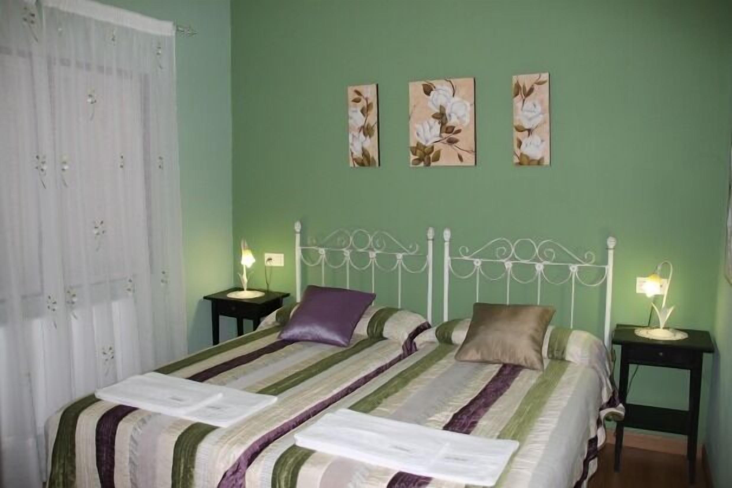 Self catering Las Casitas de La Velilla for 4 people