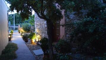 Enceinte de lâhĂ©bergement