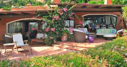 DOLCEVITA COTTAGE by KlabHouse avec terrasse panoramique et jacuzzy