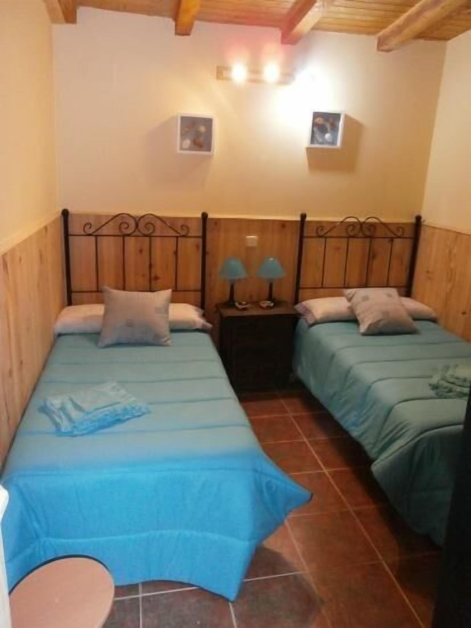 3 slaapkamers, een bureau, gratis wifi, beddengoed