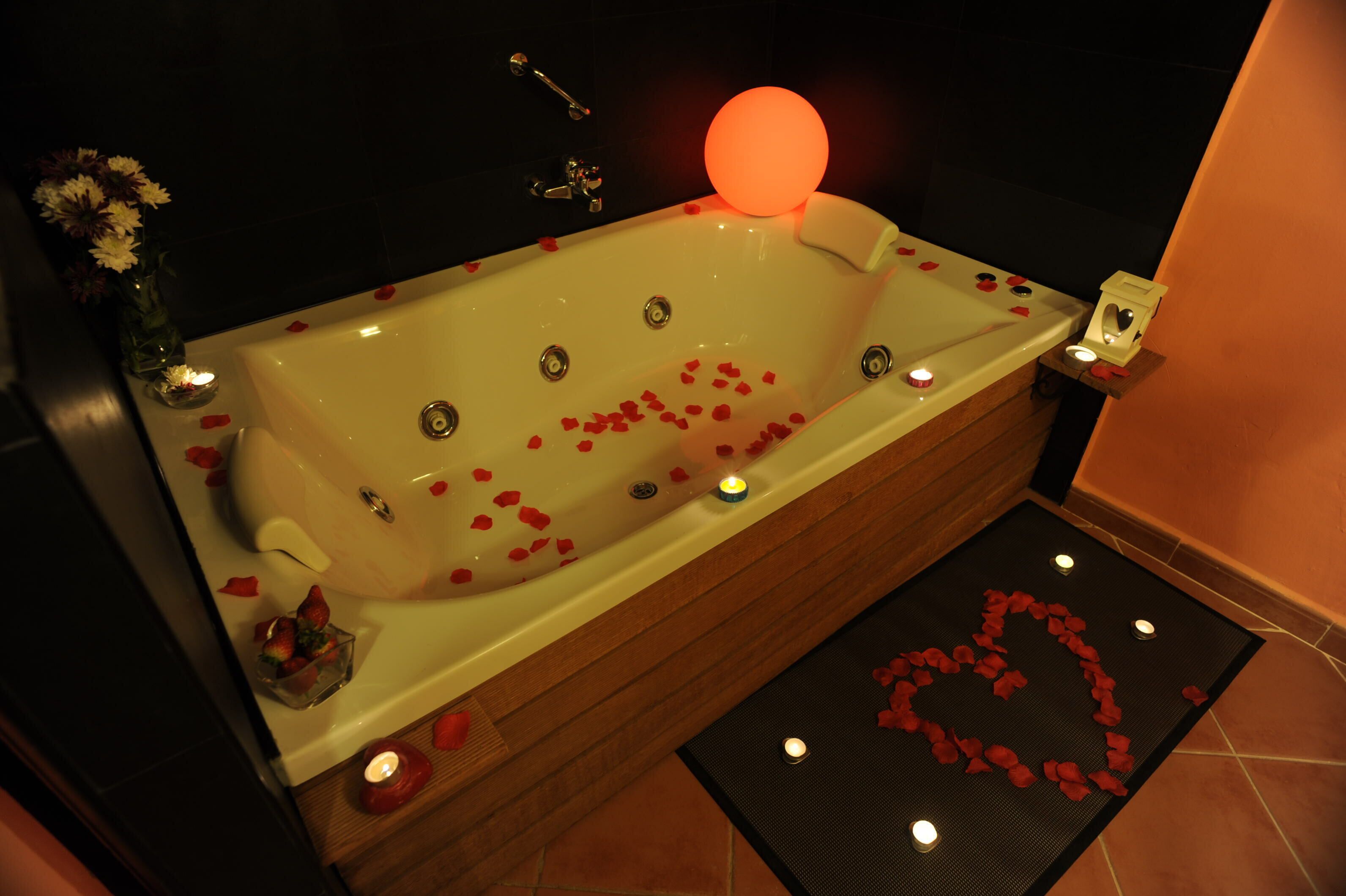 La Lavanda rural house, El Rincón de Monasterio & SPA for 2 people