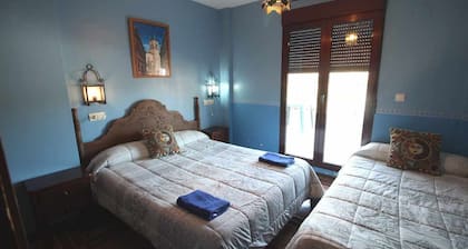 Self catering El Rincon de Piedra for 6 people