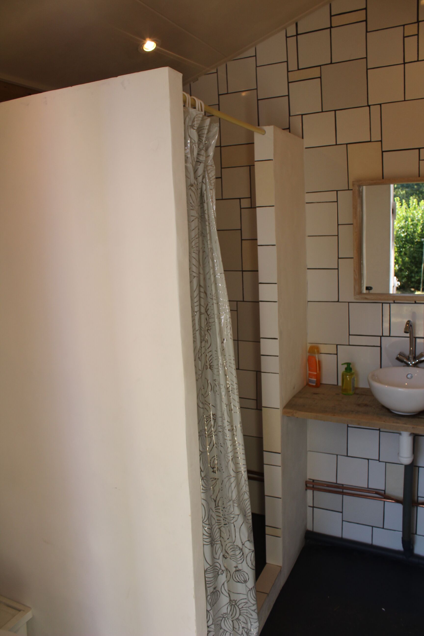 2 person studio in Creuse (dog friendly)