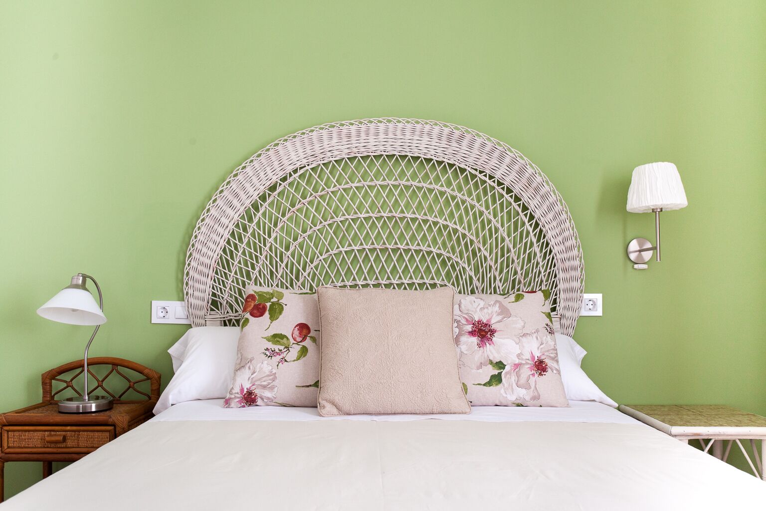 2 dormitorios, tabla de planchar con plancha, wifi y ropa de cama