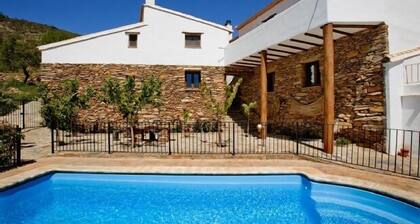 Rural house (rental entire) Reul Alto Cortijos Rurales for 6 people