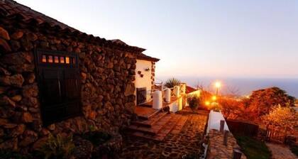 Rural house (full rental) Finca Los Ciruelos for 2 people