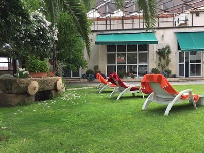 Casa Rural del Corral y Apartamentos for 10 people