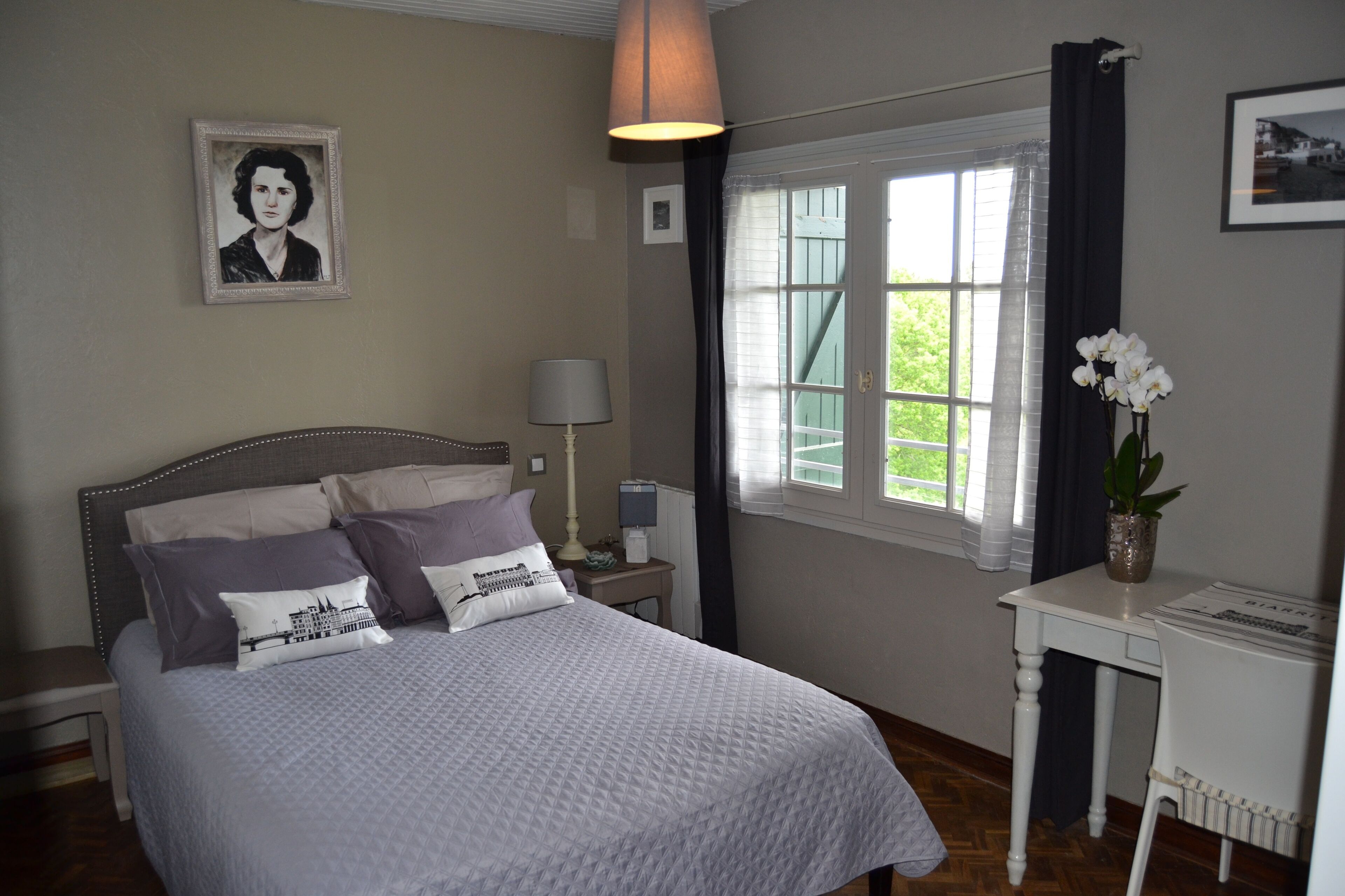 Biarritz bed and breakfast for 2 people Bed and Breakfast sea view 4km from the beaches