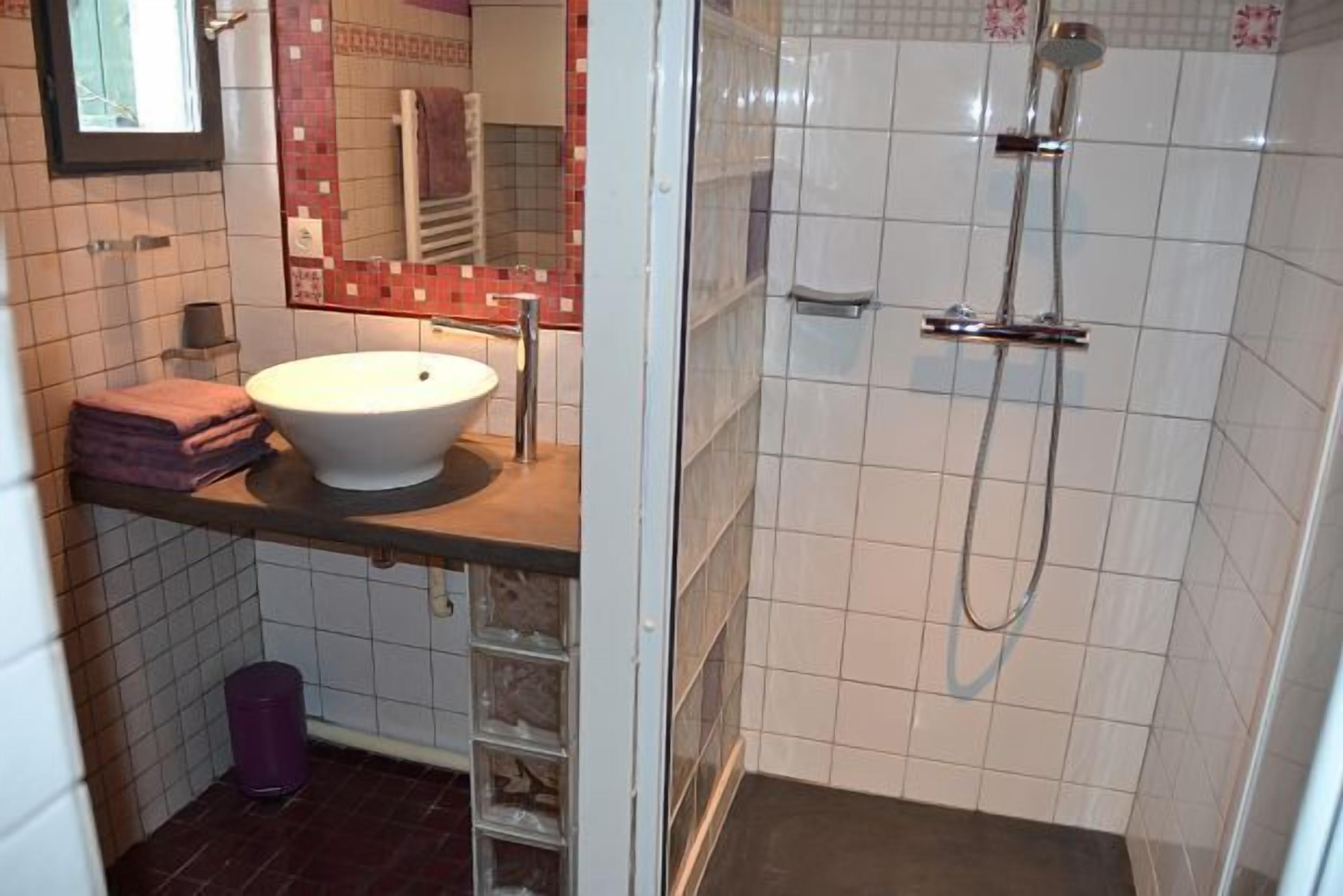 Biarritz bed and breakfast for 2 people Bed and Breakfast sea view 4km from the beaches