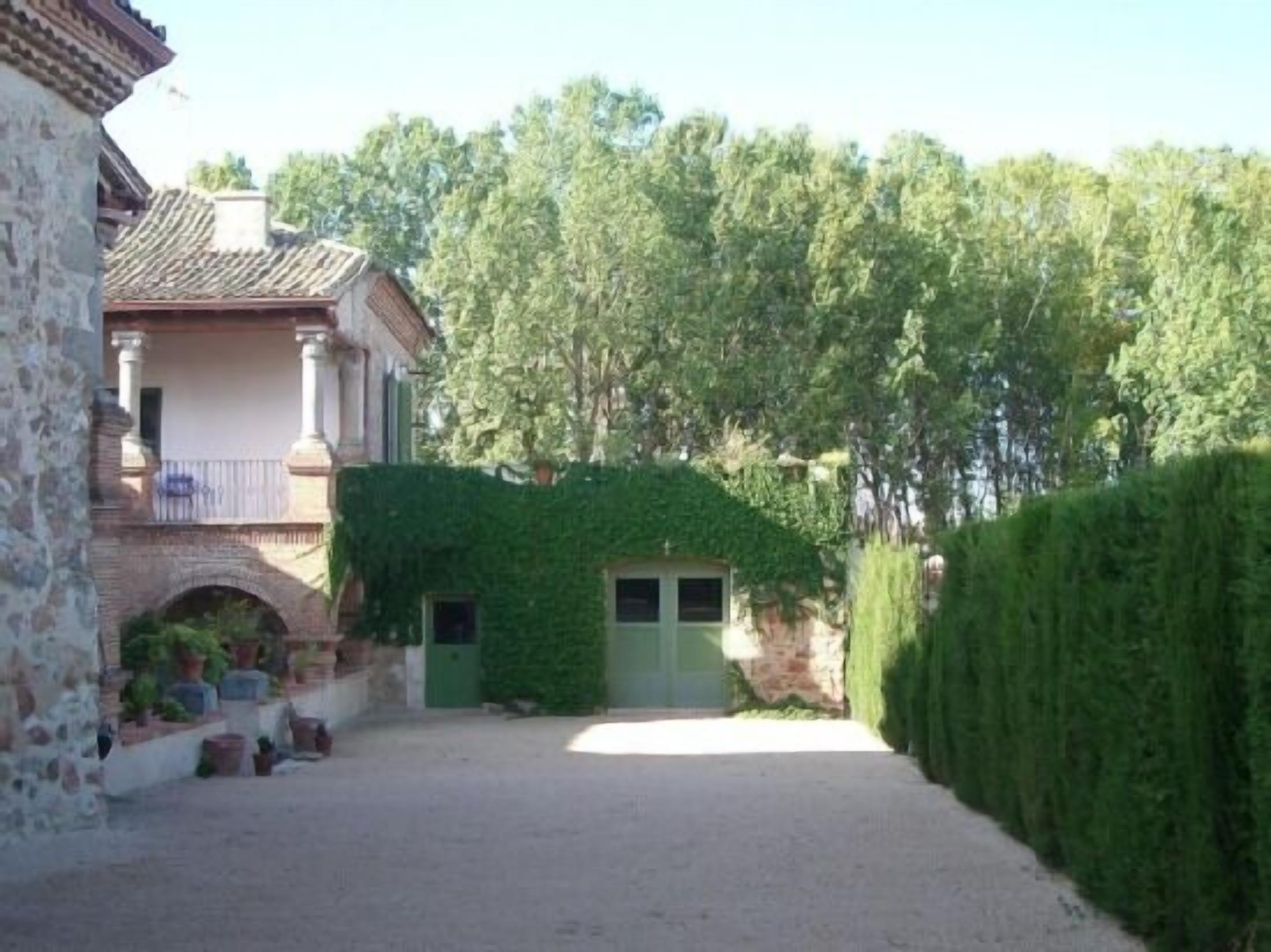 Rural house (full rental) Palacio de Hoyuelos for 8 people