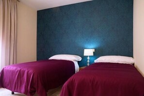 2 dormitorios, Internet, ropa de cama